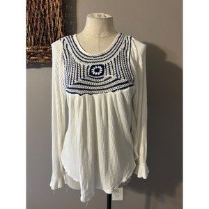 Free People Top S Small White Blue Long Sleeve Embroidered